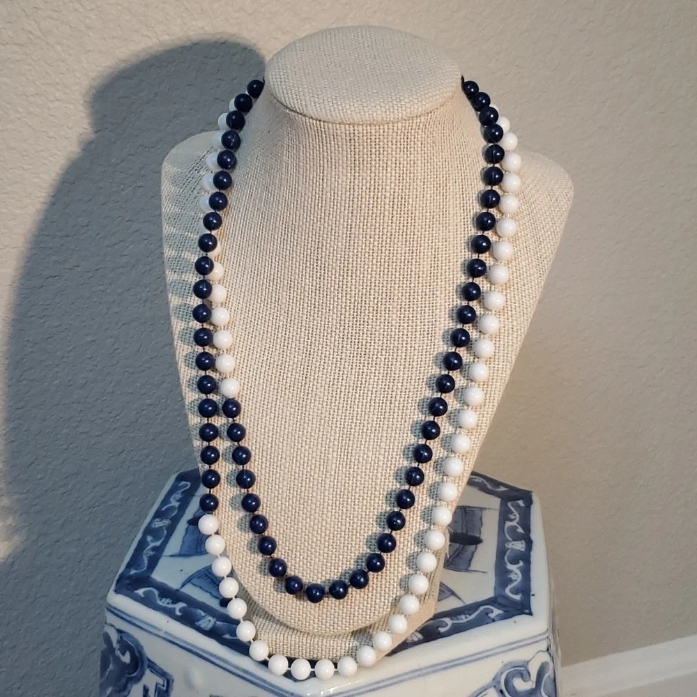 ❣️ SET OF FIVE STRAND NECKLACES